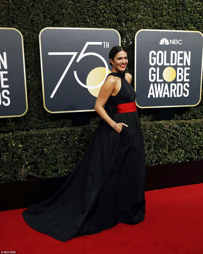 Sự kiện hi hữu: Thảm đỏ Quả Cầu Vàng biến thành thảm đen - 11