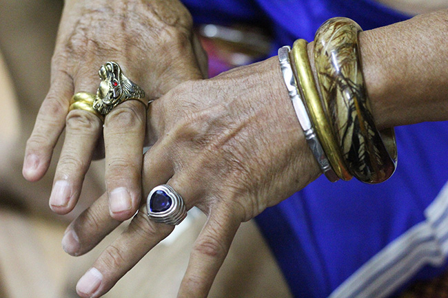 "Vua Bolero" Vinh Sử: Tuổi 75 một mình sau 3 đời vợ, thu nhập trăm triệu đồng một tháng - 8