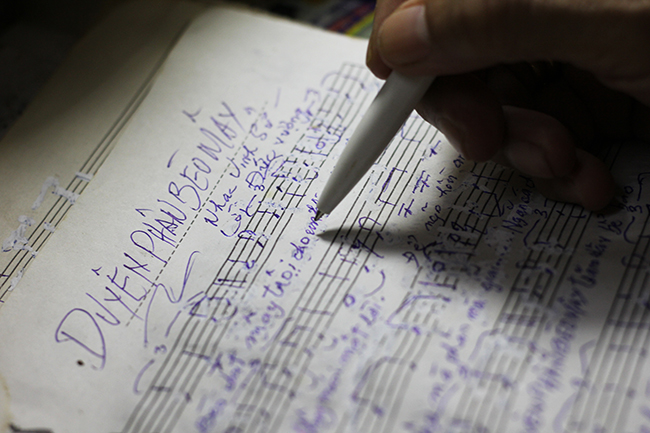 "Vua Bolero" Vinh Sử: Tuổi 75 một mình sau 3 đời vợ, thu nhập trăm triệu đồng một tháng - 5