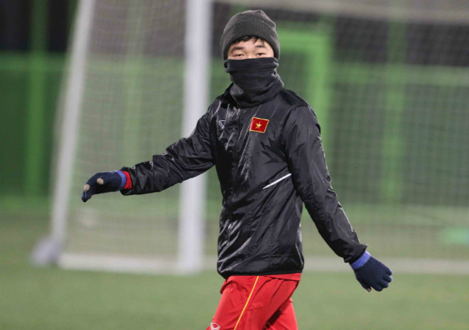 U23 Việt Nam: Thầy trò HLV Park Hang Seo hóa &#34;chiến binh Ninja&#34; - 11