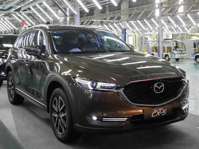 Mazda CX-5 ở Việt Nam đang có giá cao nhất phân khúc - 1