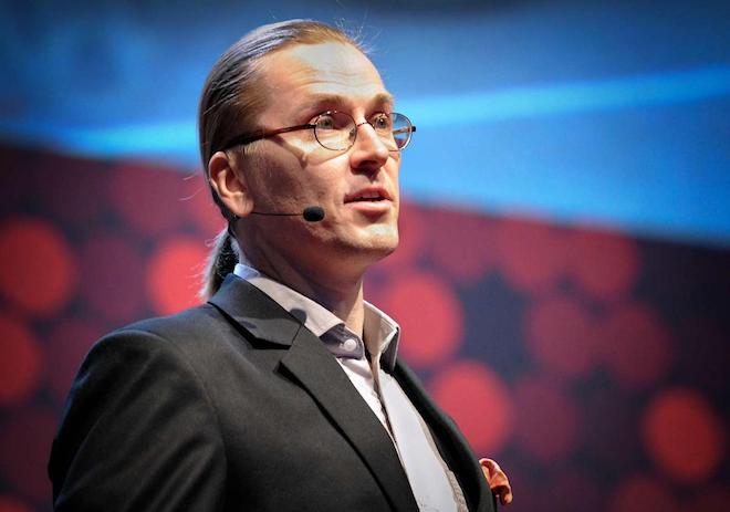 "Cha đẻ" của khái niệm "diệt virus" sắp đến Việt Nam - 2