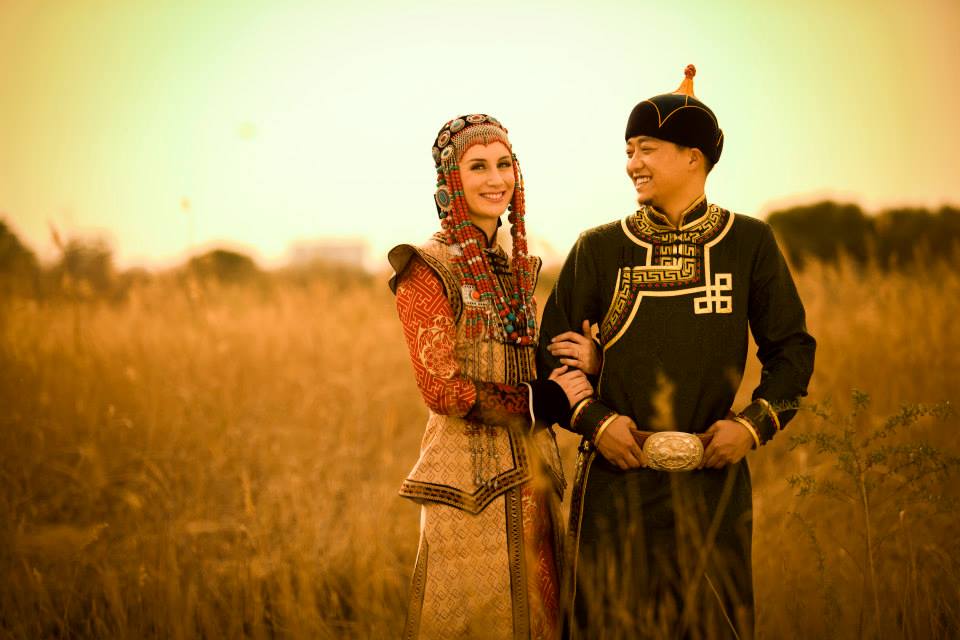 21 cô vợ Tây xinh đẹp của đàn ông TQ khiến người khác ghen tị - 12