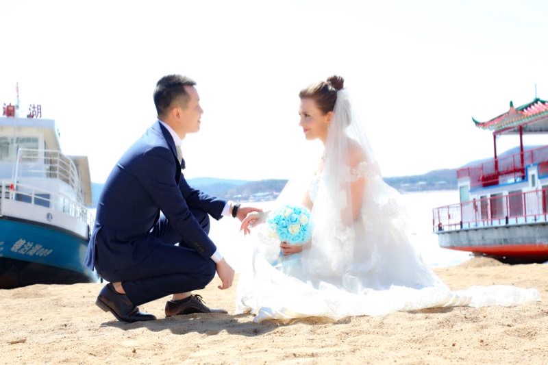 21 cô vợ Tây xinh đẹp của đàn ông TQ khiến người khác ghen tị - 15