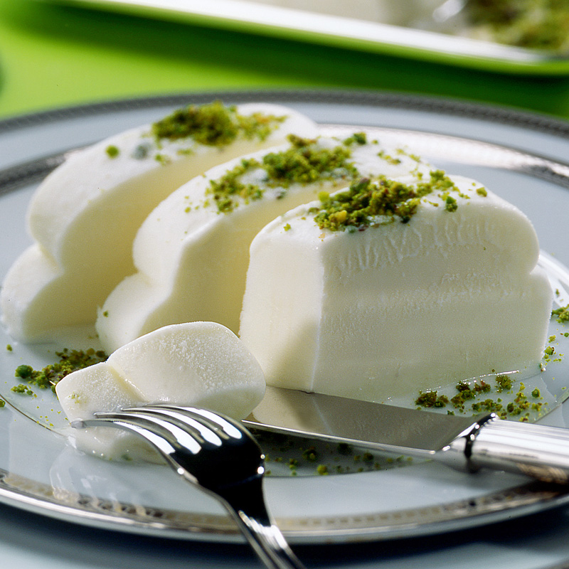 Độc đáo loại kem phải dùng dao chặt và biến hóa như ảo thuật - 2