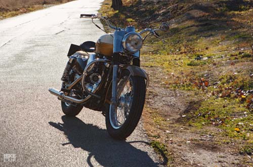 Harley-Davidson Sportster &#34;lột xác&#34; theo phong cách Ironhead - 4