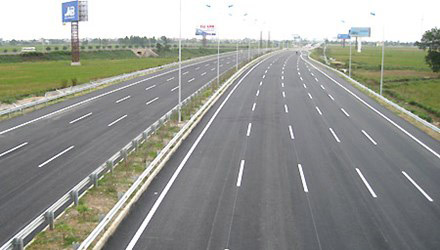 “Mắt thần” phát hiện gần 1.000 tài xế vi phạm trên cao tốc Hà Nội- Lào Cai - 1