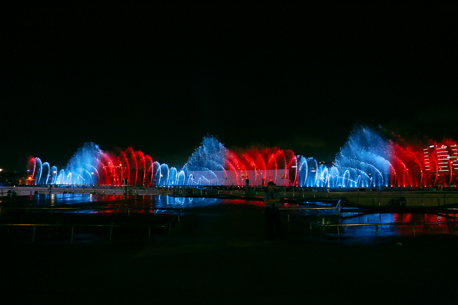 Đã mắt với nhạc nước “cực chất” ở khu Nam Sài Gòn - 3