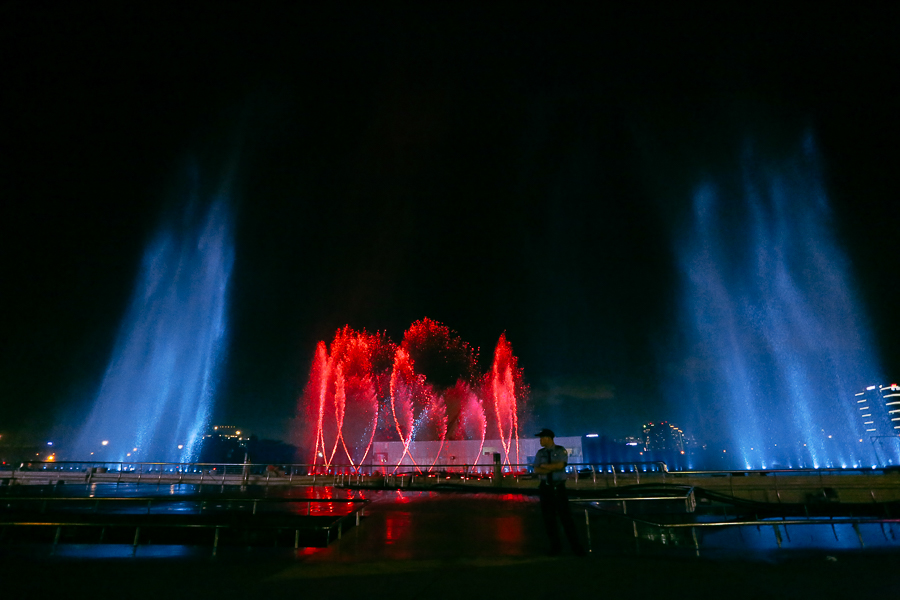 Đã mắt với nhạc nước “cực chất” ở khu Nam Sài Gòn - 4