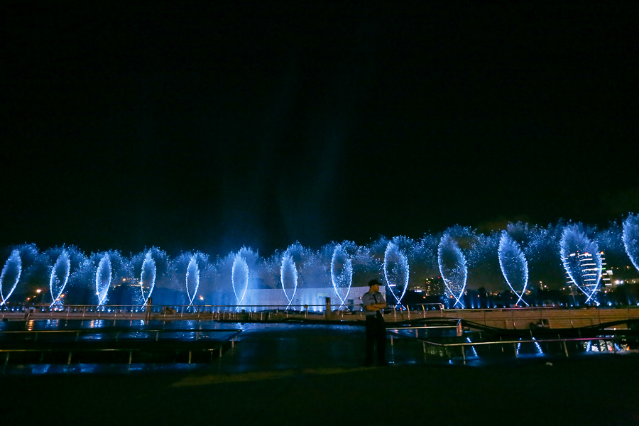 Đã mắt với nhạc nước “cực chất” ở khu Nam Sài Gòn - 5