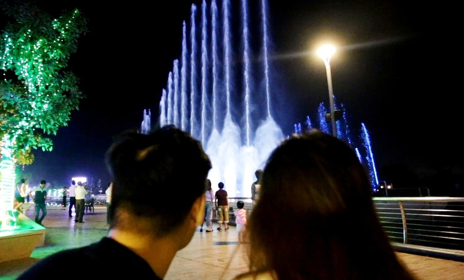 Đã mắt với nhạc nước “cực chất” ở khu Nam Sài Gòn - 10