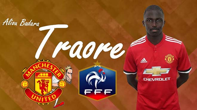 MU có tân binh: Không Sanchez - Griezmann, “Tiểu Pogba” Aliou Traore là ai? - 1