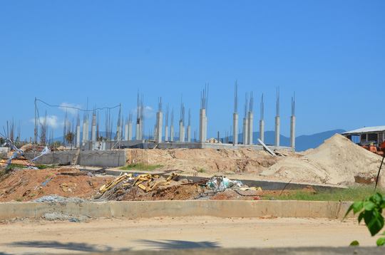 Đà Nẵng: Ngang nhiên lấn biển xây hàng chục biệt thự vượt phép - 1