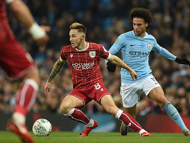 Bóng đá - Man City - Bristol City: Lao lực với "ngựa ô", định đoạt phút bù giờ