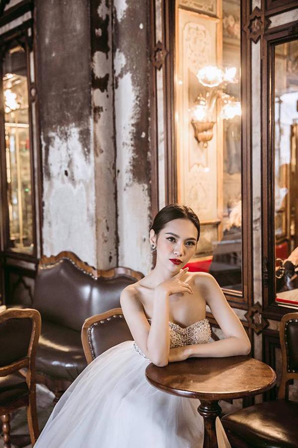 Á khôi Hà thành và bộ ảnh cưới cùng chồng đại gia gây bão - 14