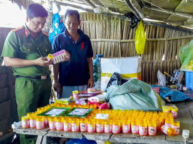 Thị trường - Tiêu dùng - Ớn lạnh với lò sản xuất mỹ phẩm "đểu" ở Vĩnh Long