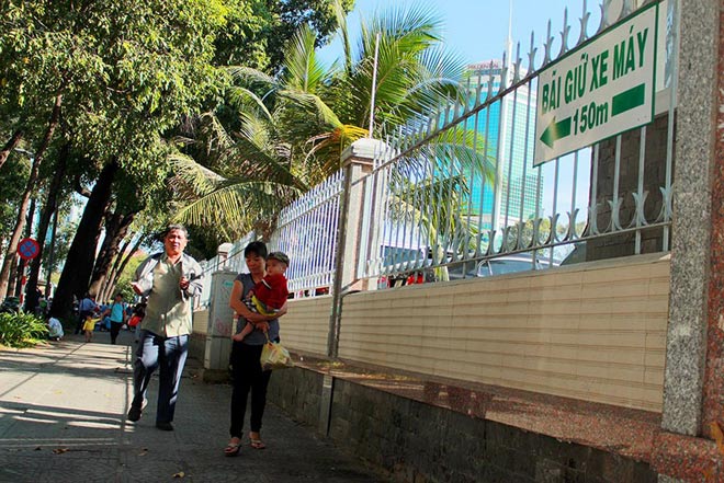 Nóng 24h qua: Sốc với kết quả thực nghiệm "xe 70 lít đổ được gần 80 lít xăng" - 3