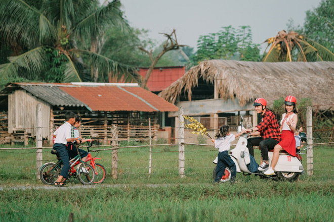 Rạo rực không khí Tết với bản mashup nhạc xuân của Đông Nhi - Ngô Kiến Huy - 2