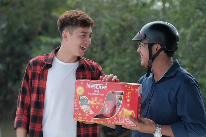 Rạo rực không khí Tết với bản mashup nhạc xuân của Đông Nhi - Ngô Kiến Huy - 3