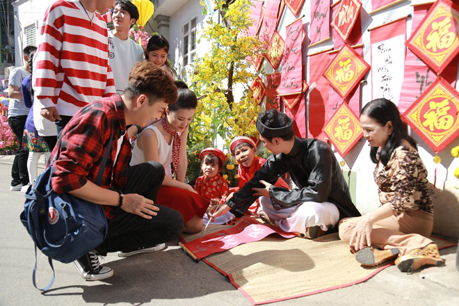 Rạo rực không khí Tết với bản mashup nhạc xuân của Đông Nhi - Ngô Kiến Huy - 5