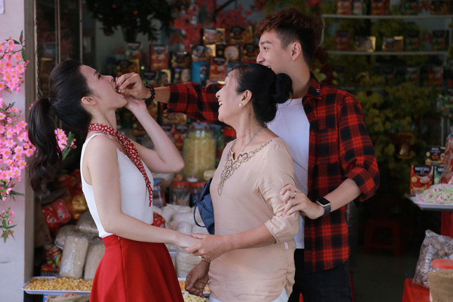 Rạo rực không khí Tết với bản mashup nhạc xuân của Đông Nhi - Ngô Kiến Huy - 7