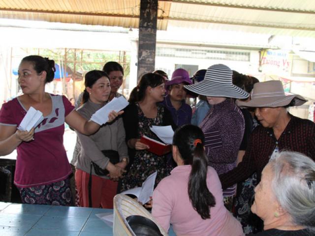 Tin tức trong ngày - Cả khu chợ nháo nhào khi bà chủ hụi qua đời