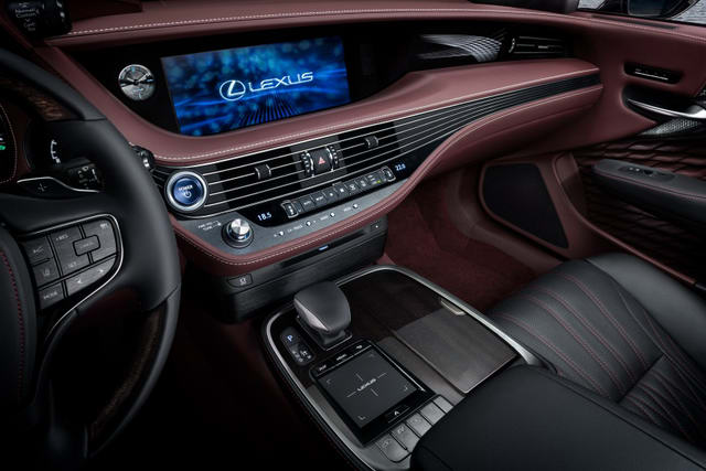 Lexus LS 500 Luxury 2018 giá từ 4,55 tỷ đồng - 2