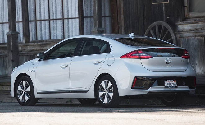 Hyundai Ioniq: Xe dịch vụ vận chuyển công nghệ cao - 2