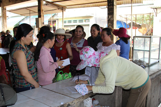 Cả khu chợ nháo nhào khi bà chủ hụi qua đời - 3