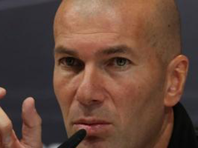 Tin HOT bóng đá tối 13/1: Zidane bực bội vì Real bị chê - 1
