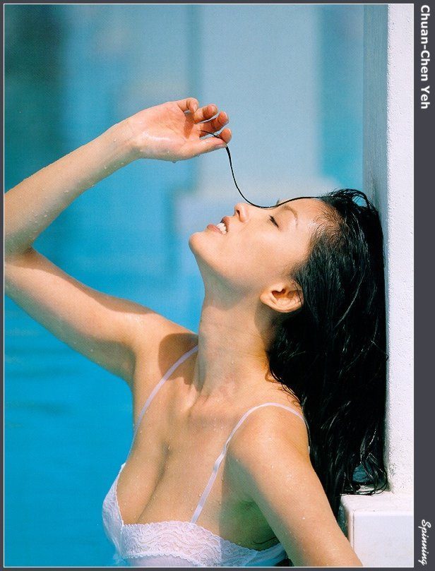 &#34;Người tình đơn phương&#34; của Thích Tiểu Long khác lạ ở tuổi 50 - 4