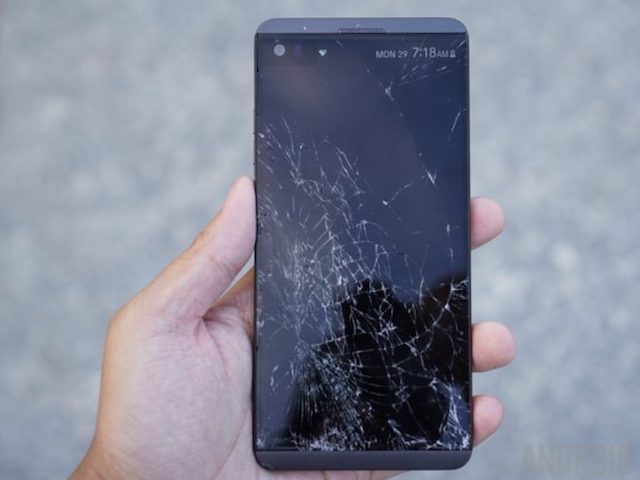 Công nghệ thông tin - Hàn Quốc phát triển vật liệu giúp điện thoại tự lành sau 30 phút