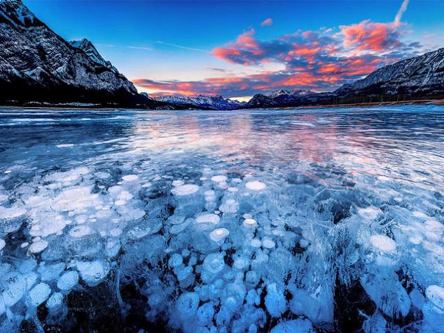 Du lịch - Chiêm ngưỡng những hồ băng đẹp mãn nhãn, tha hồ sống ảo