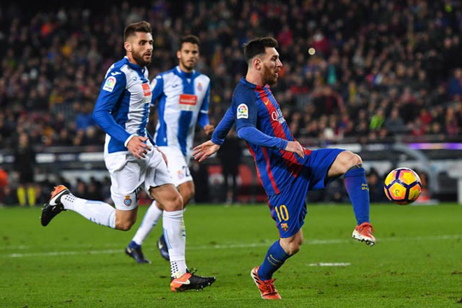 Espanyol – Barcelona: Siêu nhân Messi và “bộ ba nguyên tử” mới - 2