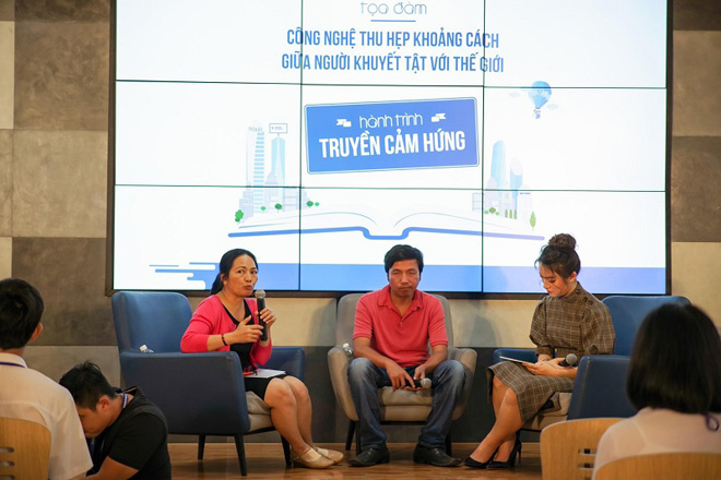 Xúc động buổi tọa đàm “Công nghệ thu hẹp khoảng cách giữa người khuyết tật và thế giới” - 1