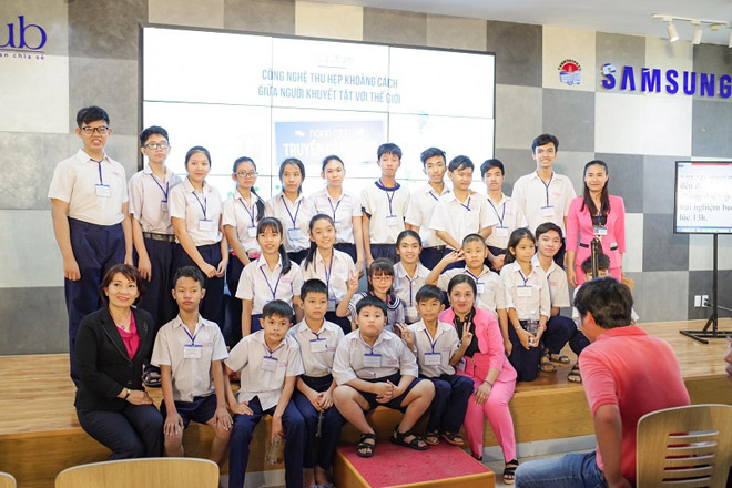 Xúc động buổi tọa đàm “Công nghệ thu hẹp khoảng cách giữa người khuyết tật và thế giới” - 7