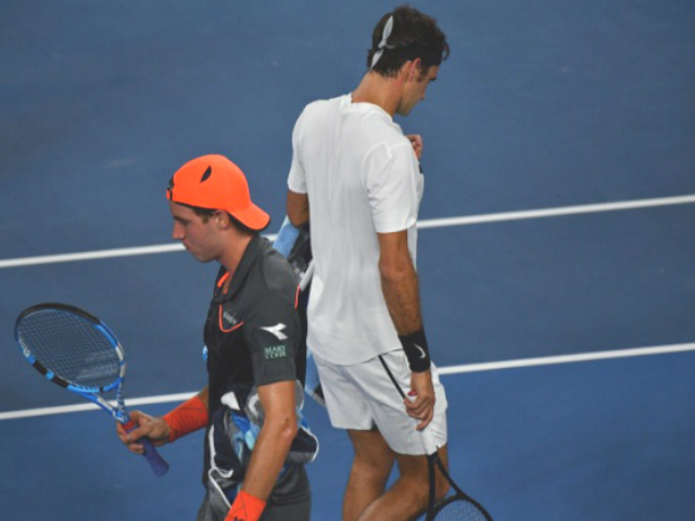 Federer - Struff: ”Ra đòn” chuẩn xác, kết liễu đẳng cấp (V2 Australian Open)