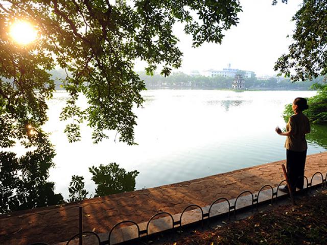 Tin tức trong ngày - Miền Bắc ấm dần lên, miền Nam mưa tăng dịp cuối tuần