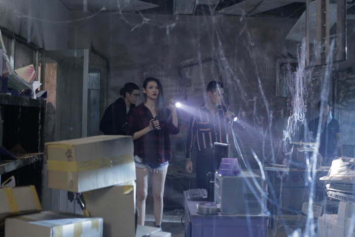 "Xưởng 13": Phim kinh dị đủ chất liệu, thiếu tinh tế - 1