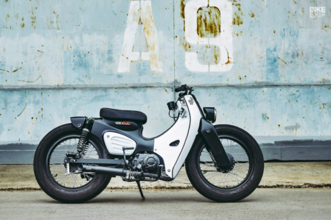 2018 Honda Super Cub mới ra lò đã được độ siêu chất - 1