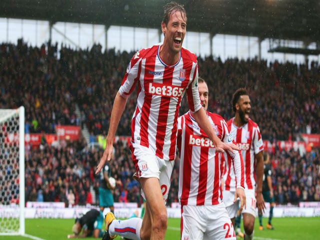 Bóng đá - Chuyển nhượng HOT 19/1: Chelsea khát tiền đạo, nhắm "sếu vườn" Peter Crouch