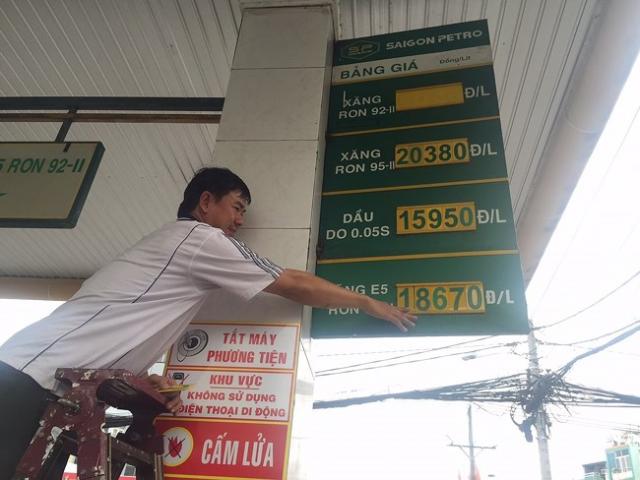 Thị trường - Tiêu dùng - Xăng A95 sẽ không còn được tự do tăng 'thần tốc'