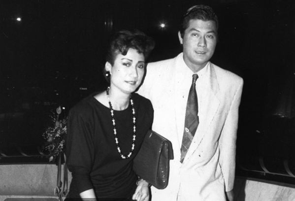 Chân dung tài tử kiêm mafia điển trai bị tố cưỡng bức ngọc nữ phim 18+ - 8