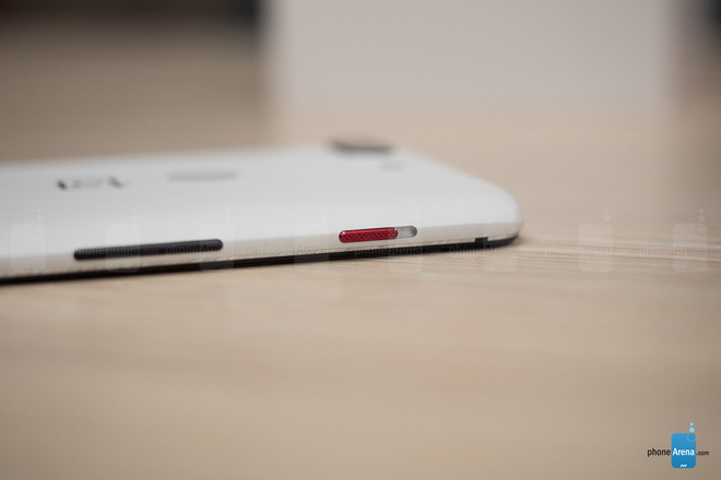 Video mở hộp "kẻ hủy diệt" OnePlus 5T Trắng sa thạch - 4