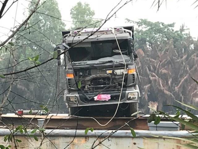 Tin tức trong ngày - Lộ diện thủ phạm "khổng lồ" gây sập cầu Long Kiểng