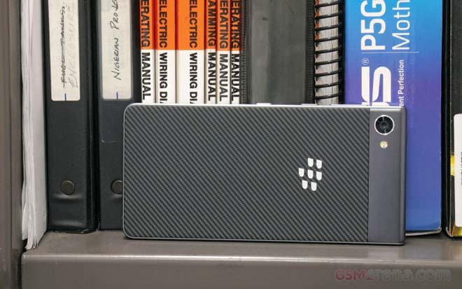 Đánh giá BlackBerry Motion: Khi huyền thoại "đầu thai" trong thân xác mới - 8