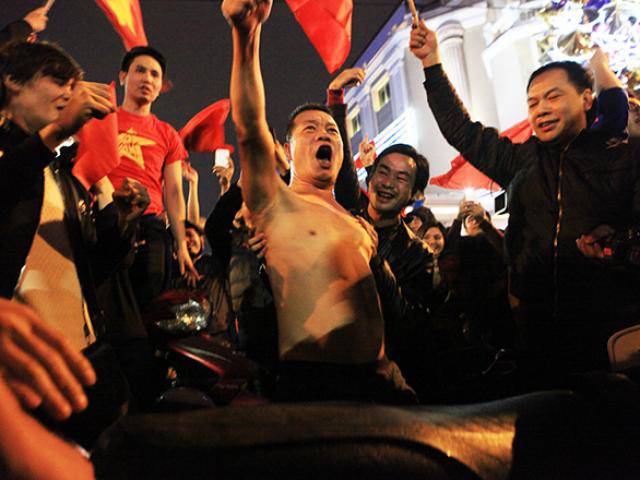 Tin tức trong ngày - CSCĐ, CSGT sẵn sàng đảm bảo an toàn cho CĐV ăn mừng U23 Việt Nam chiến thắng