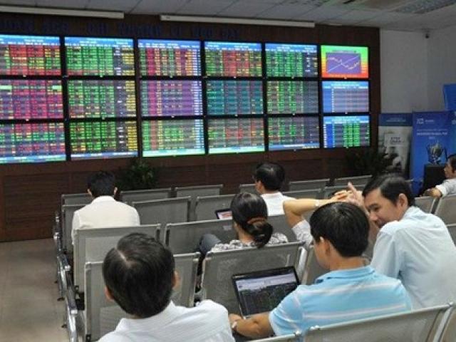 Tài chính - Bất động sản - Sàn HoSE tạm ngừng giao dịch, nhà đầu tư bị ảnh hưởng ra sao?