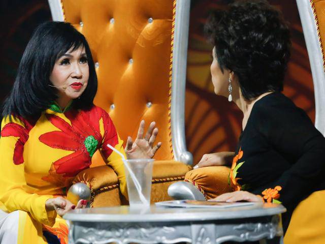 Giải trí - “Ca sĩ trẻ ngồi giám khảo là quá khập khiễng”