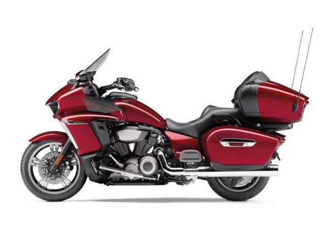Thế giới xe - Yamaha Star Eluder 2018 "thách đấu" Honda Gold Wing 2018